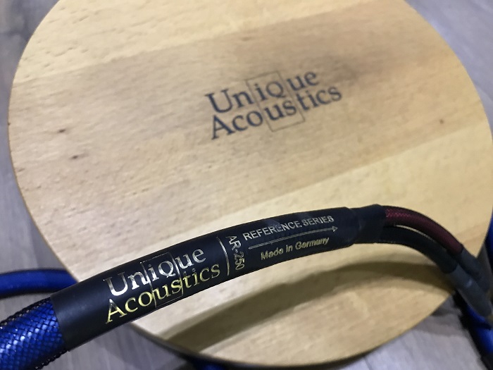 Unique Acoustics Reference Series model AR-250