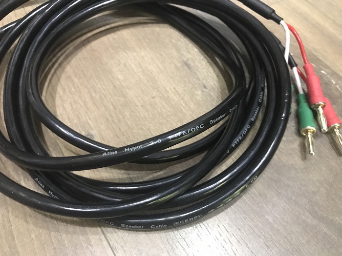 Atlas Cables Hyper 2.0 2х1.90m (banana "Vectorvox")